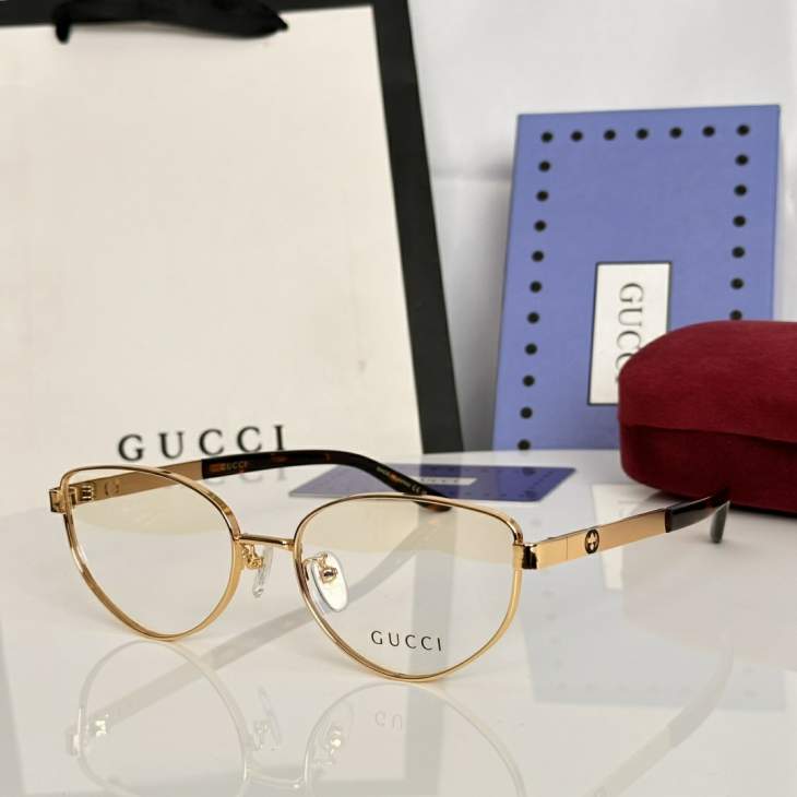 Picture of Gucci Sunglasses _SKUfw79338762fw